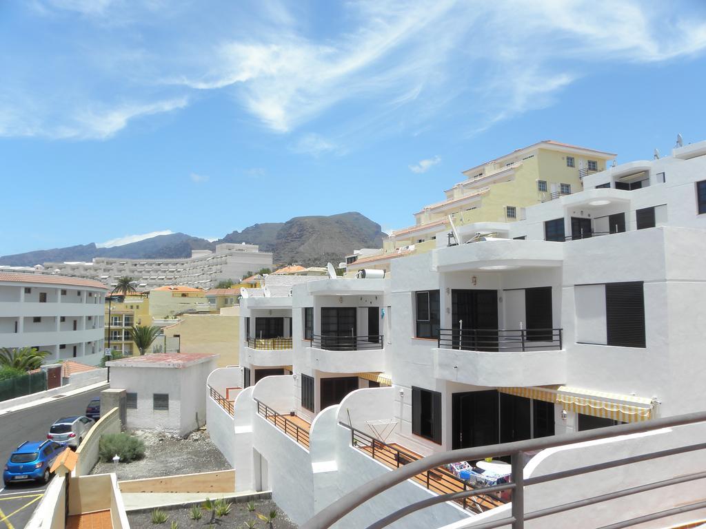 Oceanfront Beach Apartment La Arena Puerto de Santiago  Exterior photo